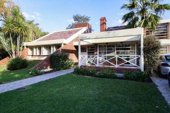 Casa 3 Dormitorios Pileta Parrilla Jardin El Paraiso Country Club Guernica