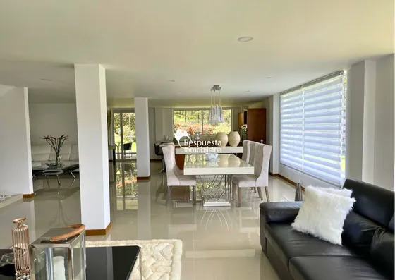 Venta Casa Moderna En Envigado - Loma Del Escobero