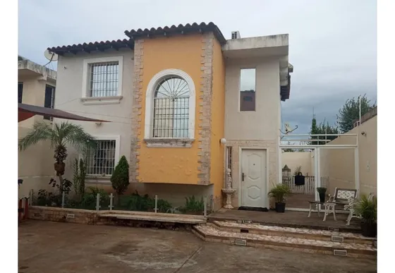 Casa En Urb. Villa De Betania Edo Bolivar Ve17-061st-mpal