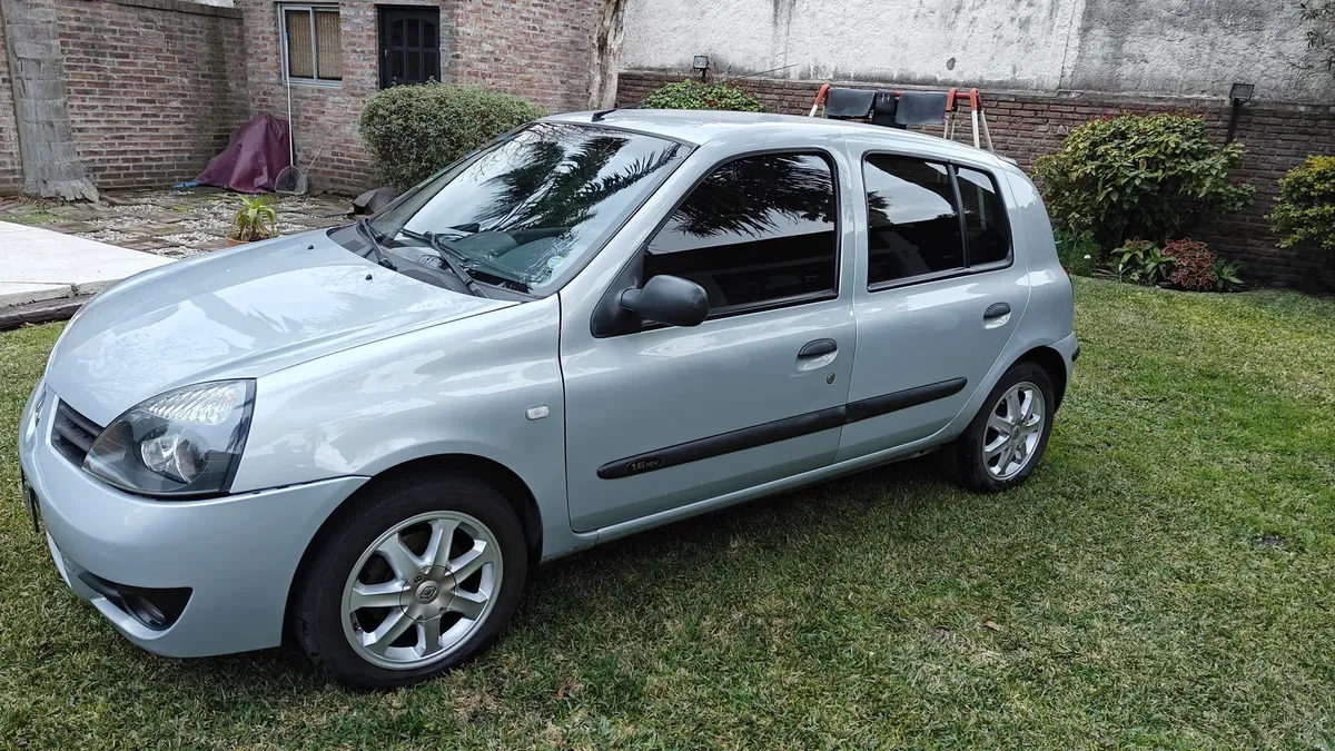 Renault Clio 1.6 Infinit538336119877150721