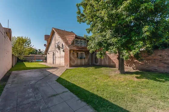Casa En Venta Villa De Mayo
