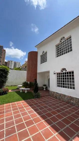 Yosmar Y Fernando Venden Casa De Oportunidad En Zona Privilegiada En La Urbanizacion El Parral