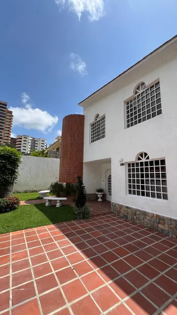 Yosmar Y Fernando Venden Casa De Oportunidad En Zona Privilegiada En La Urbanizacion El Parral