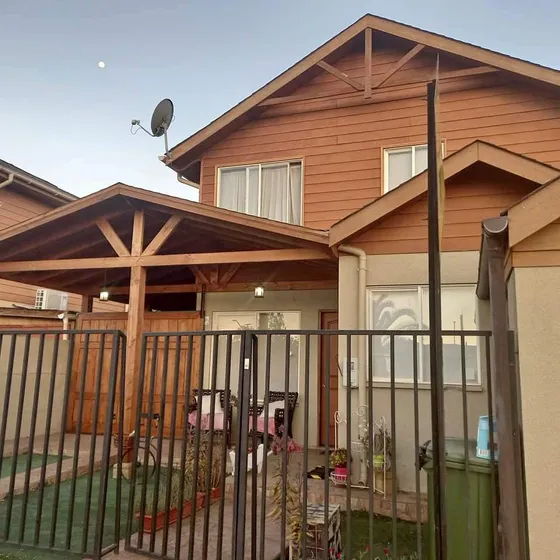 Casa Aislada 3dorm Y 3 Baños Cerca Unimarc (97867)