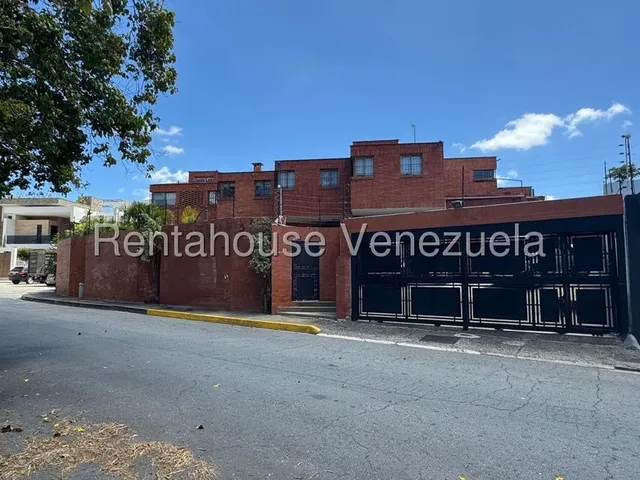 Se Vende Casa En Cumbres De Curumo Mls #25-17391