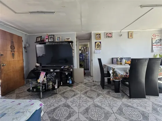 Departamento En Venta De 3 Dorm. En Estación Central
