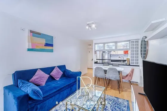 Departamento En Arriendo De 2 Dorm. En Las Condes. Todo Incl