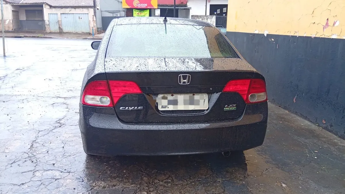Honda Civic 2008 1.8 Lxs Flex Aut. 4p — foto 2