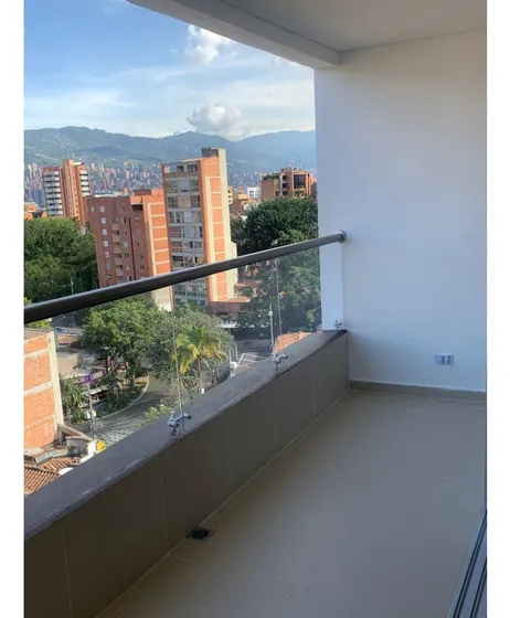 Venta De Apartamento En Laureles