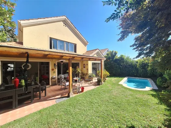 Casa En Venta San Carlos De Apoquindo - San Fco De Asís