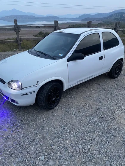 Chevrolet Corsa Hb Ml 1.6l Swing Cd