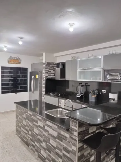 Casa En San Diego El Polvero Via Uam, Zona En Revalorización Luisa Mezones Vende.