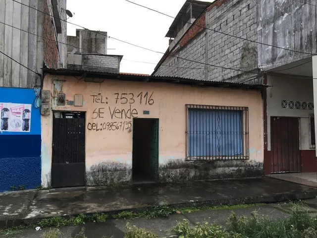 Casa En Venta En Pleno Centro De Quevedo A Dos Cuadras De Escuela America