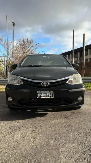 Toyota Etios 1.5 Xls