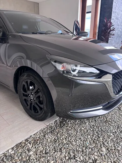 Mazda 2 1.5 Grand Touring Lx Sedan