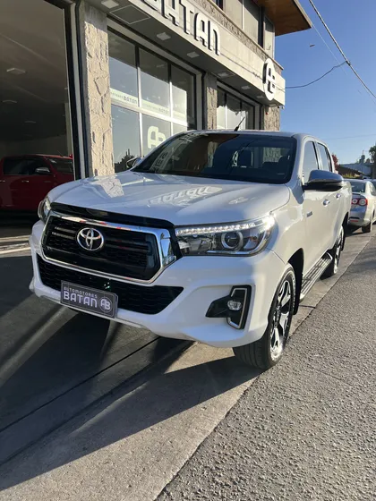 Toyota Hilux Pick-up 2.8 Cd Srx 177cv 4x4