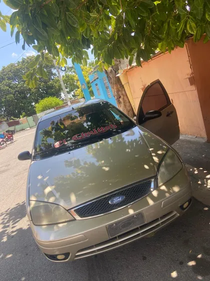 Ford Focus Americano