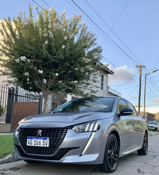 Peugeot 208 1.6 Style Mt