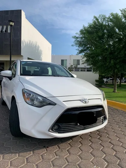 Toyota Yaris 1.5 R Xle At