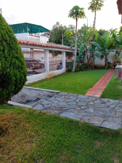Vendo Casa En Urb Vista Alegre, Calle Cerrada.