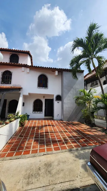 Venta Quinta En Conjunto Residencial Agua Miel Este 