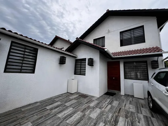 Se Arrienda Casa Amoblada En Machali