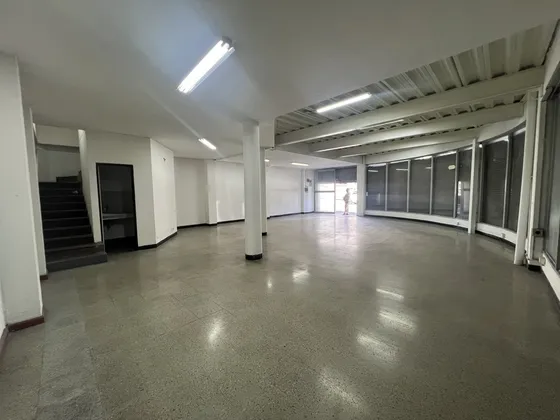 Local En Arriendo Ubicado En El Poblado Sector Barrio Colombia (24921).
