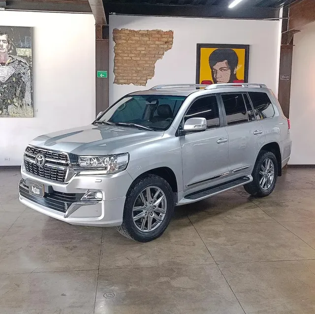 Toyota Land Cruiser 200 4.6 Vx Lc200