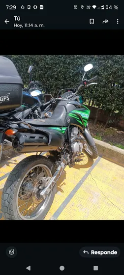 Moto En Muy Estado Único Dueño Lista Para Traspaso