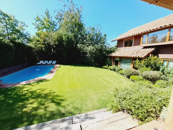 Gran Casa Con 6d - En Zona Con Varios Colegios - La Dehesa