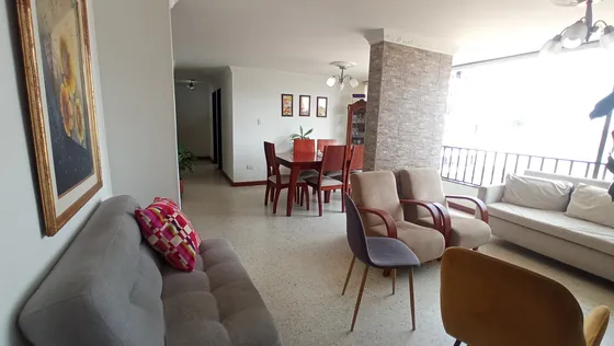 Venta Apartamento  Barrio Capri