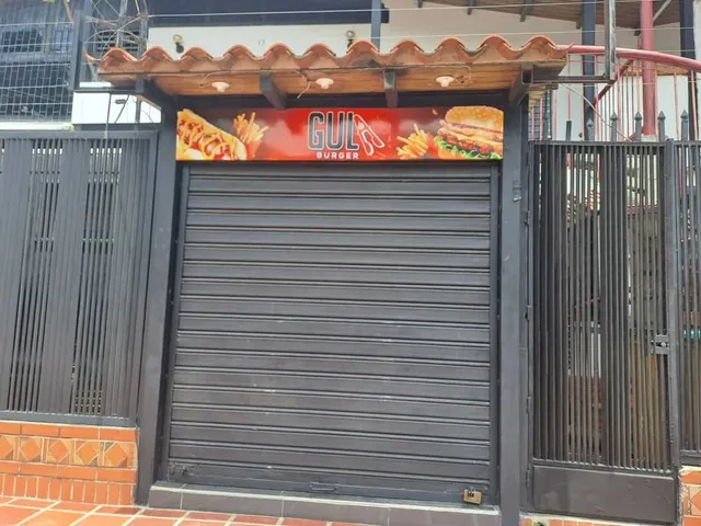 Mayra Lara Rah Trae Para Ti Este Local Comercial En Alquiler, Ideal Para Comenzar Tu Emprendimiento, Con Excelente Ubicación, 8mts2, 1 Baño, Aire Acondicionado, Amplio Estacionamiento, 