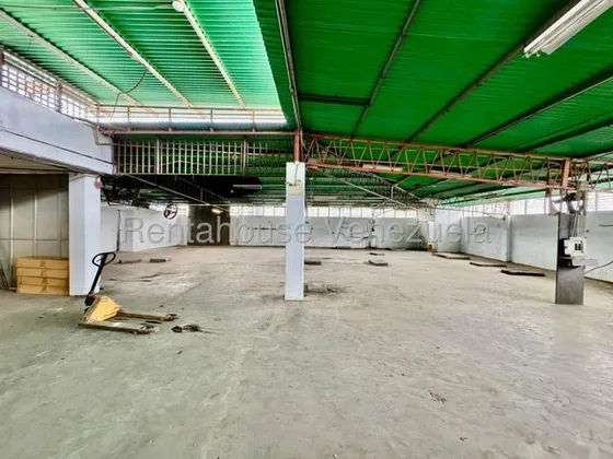 Local Industrial En Alquiler Los Ruices Sur  #25-22608.
