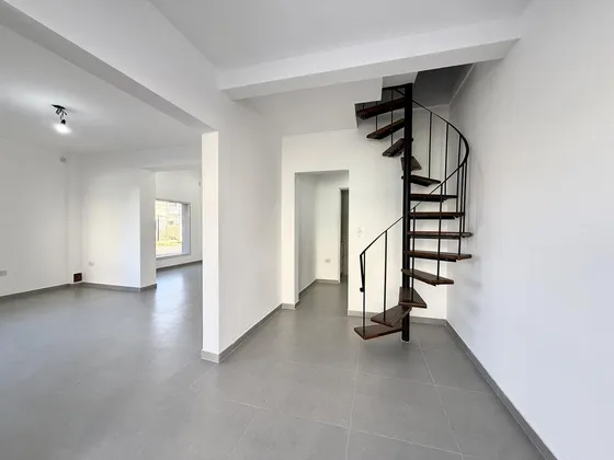 Local A Estrenar A La Venta En Lujan Centro Rawson Esquina Almirante Brown