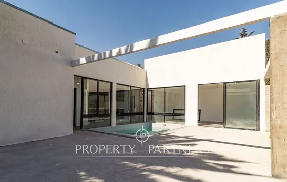 Excelente Oportunidad! Casa Con 1.000 Metros De Te...