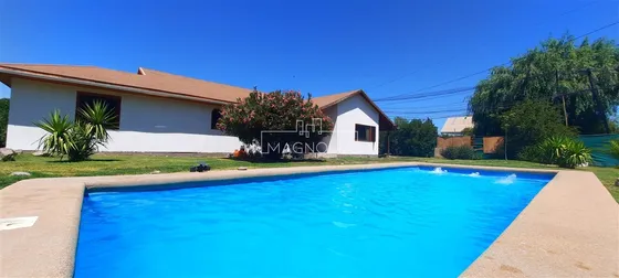 Casa En Venta De 3 Dorm. En Colina