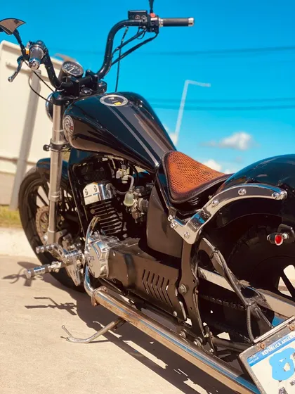 Jawa Daytona 350 Chopper  2017 + Accesorios
