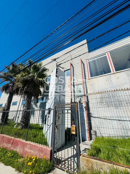 Terreno Con Edificación En Villa Aconcagua, Concón