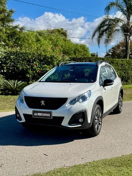 Peugeot 2008 1.6 Feline 5p Aut