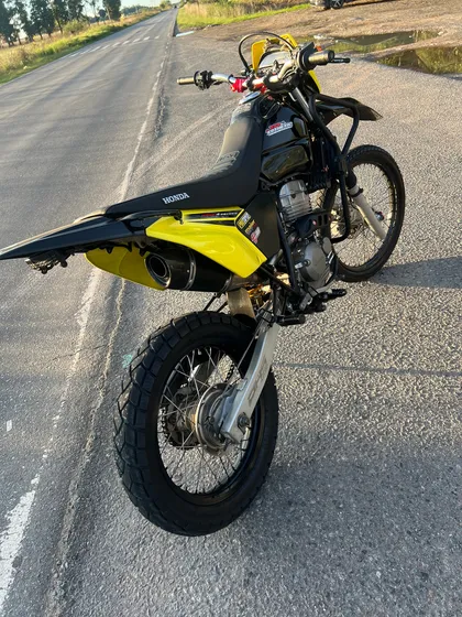 Honda Tornado