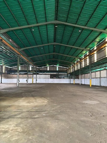 282197 Am* Venta Galpon - Zona Industrial Los Guayos - ( 4.080 M2 )
