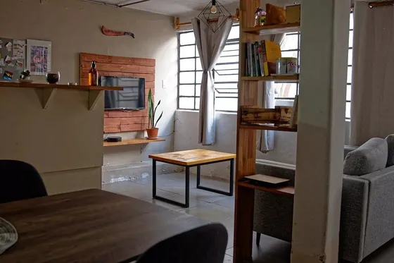 Dueño Vende Gran Ph Al Frente, Entrada Independiente Sin Gc. 2 Patios De Uso Exclusivo.