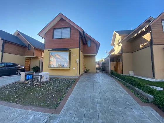 Arriendo Casa En Condominio Prados De Buin