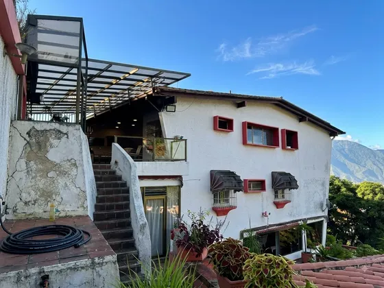 Gf Se Vende Hermosa Quinta En Alto Prado Para Remodelar A Tu Gusto. Está Casa Puede Ser Tu Próximo Hogar.