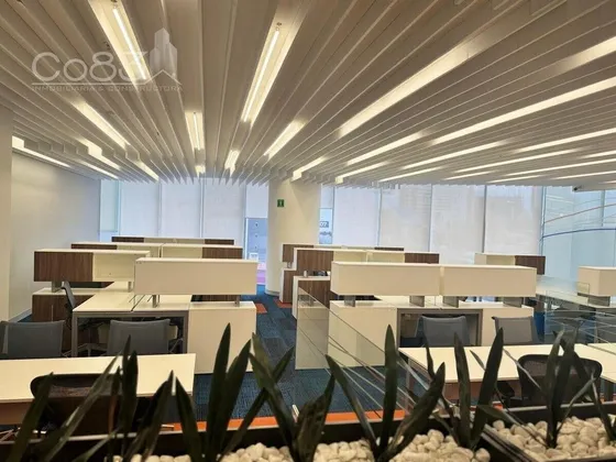 Renta - Oficina Plug And Play - Element Corporativo - 502 M2 - Piso 5