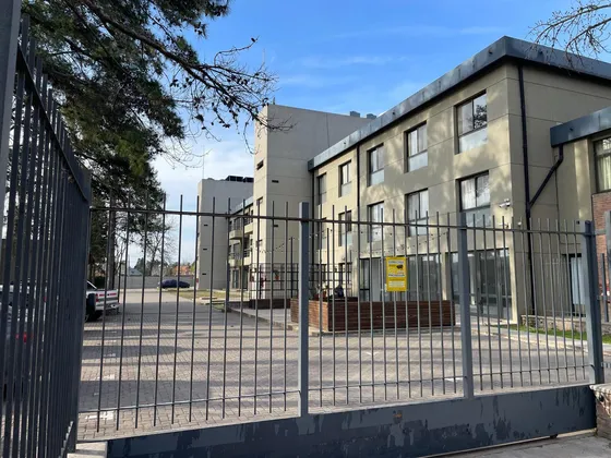 Departamento En  Alquiler Cerca Del Hospital Y Universidad Austral