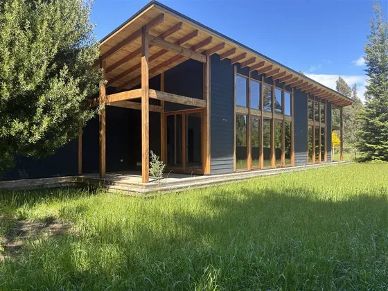 Casa Centrica En Pucón- 220 M2 Y 1000 M2 De Terreno