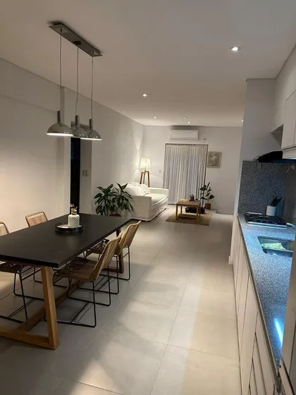 Ph En Venta - 3 Dormitorios 1 Baño - 170mts2 - Mataderos