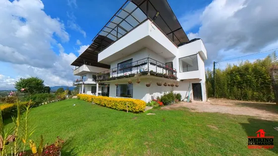 Finca En Venta En El Peñol - Vereda Bello Horizonte