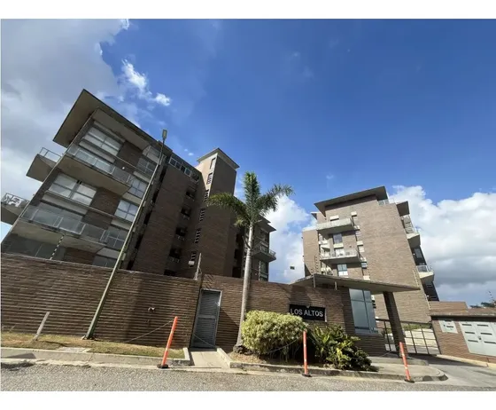 Solo Para Cliente Directo. En Venta Apartamento Totalmente Remodelado, Amoblado Y Equipado, Ascensor Privado, Planta Eléctrica, Increíble Vista Al Ávila. Sarp